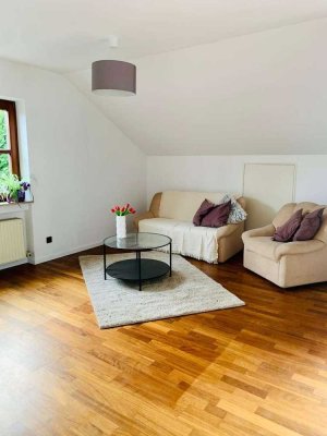 Möblierte 2-Zimmer-Wohnung mit Balkon & Feldrandlage in Heilbronn-Biberach