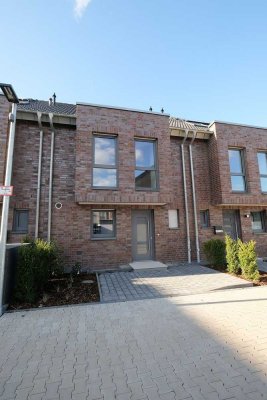 Modernes Reihenhaus in Langenfeld-Reusrath – Ideal für Familien