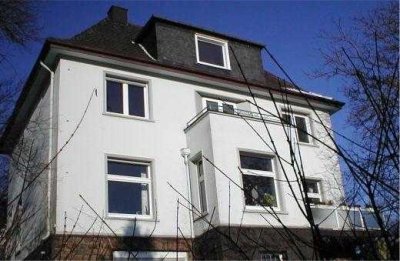 Wunderschöne Altbauwohnung auf zwei Etagen