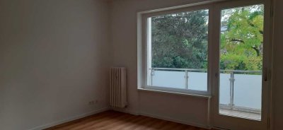 sanierte, helle, 1-Zimmer Wohnung in Schmargendorf (Wilmersdorf), Berlin