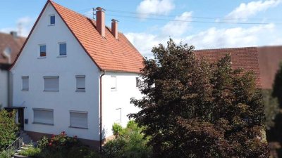 Rohdiamant mit Geschichte – großzügiges Einfamilienhaus mit Stadel und Traumgrundstück