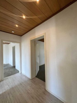 3 Großzügige Zimmer in Gelsenkirchen zu vermieten.