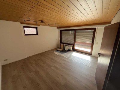 Helle 4-Zimmer Maisonette-Wohnung mit zwei Balkonen im Zentrum von Reichenbach