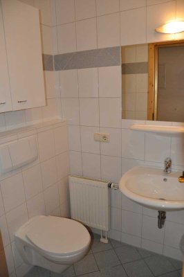 Sehr schöne, helle EG-Wohnung mit großer Terrasse