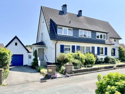 2-Familienhaus mit großem Garten in Detmold
