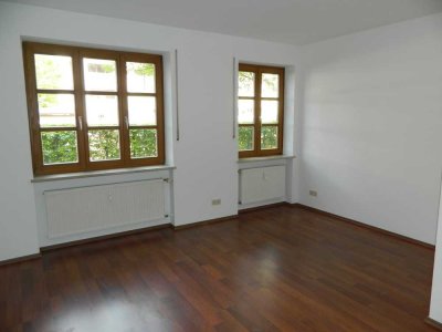 Geräumiges 1-Zimmer-Appartement im Zentrum von Moosburg