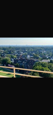 Freundliche 4-Zimmer-Wohnung mit Balkon in Bergisch
