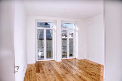 Wunderschöne hochwertig modern sanierte stylische 3 Zimmer Wohnung in Best Lage Augsburg