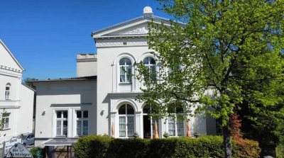 Charme & Chancen: Prachtvolles Villenensemble für Investoren und Visionäre