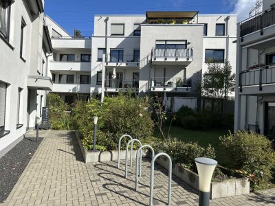 Hell, modern und fußläufig zum Schloßpark