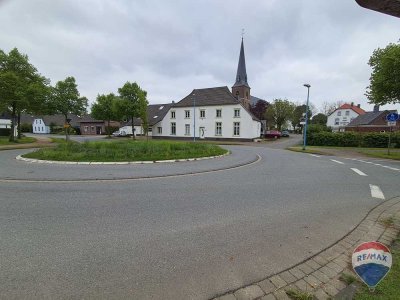 geschichtsträchtiges liebevoll renoviertes, interessantes Renditeobjekt  mit 5 Wohneinheiten