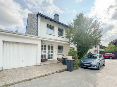 gepflegtes Dreiparteienhaus in ruhiger Anliegerstraße