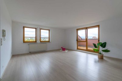 Lichtdurchflutete Wohlfühlwohnung mit Weitblick in Bretzfeld