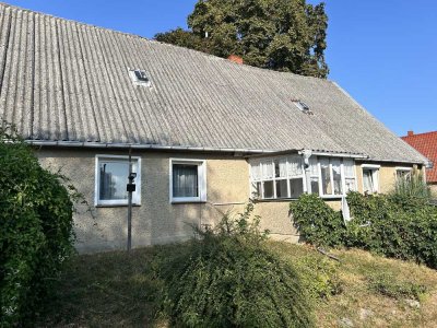 5.200 m² Grundstück mit Stall, Scheune & Potenzial – sanierungsbedürftiges Wohnhaus für Handwerker