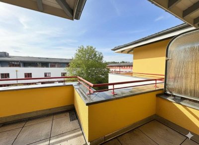 Charmante Dachgeschoss-Wohnung mit zwei Dachterrassen im Herzen von Nuthetal
