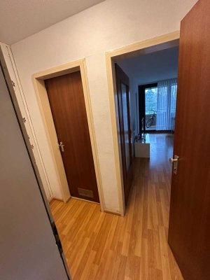Geräumige 1-Zimmer-Wohnung mit Balkon und EBK in Ingolstadt