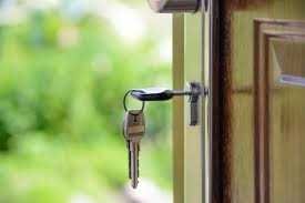 Frisch saniertes Single Apartment inkl. EBK und separatem Eingang!