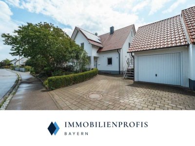 Energieeffiziente DHH in familienfreundlicher Lage in Ichenhausen (OT) | PV- & Solaranlage, Wallbox