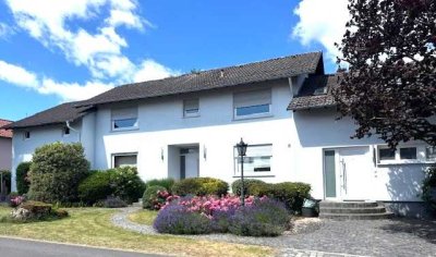61184 Karben-Petterweil, 1-3 FH in sensationeller Feldrandlage, Wfl. ca. 310m²,  Grd. ca.  920m²!