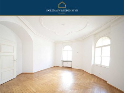 3- Zimmer-Wohnung in Landshuter Baudenkmal in Top-Lage