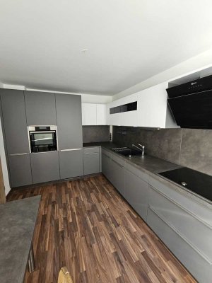 #001 Exklusive Maisonette Wohnung in Lage