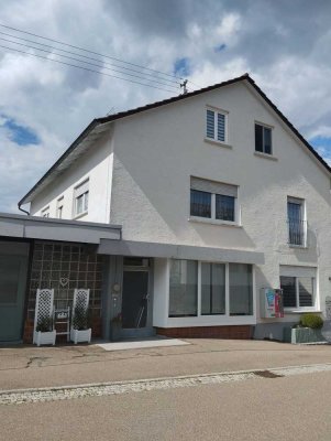 5-Zimmer-Wohnung mit Balkon und Dachterrasse