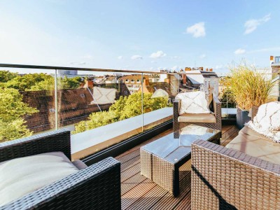 Urban Living auf hohem Niveau – Design-Penthouse mit Kamin in exklusiver Endetage!