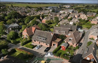 2 Gebäude mit 5 Wohnungen - Attraktive Kapitalanlage in Oldsum auf Föhr