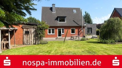 Großes Einfamilienhaus mit ca. 182 m² Wohnfläche auf einem gepflegten Grundstück!