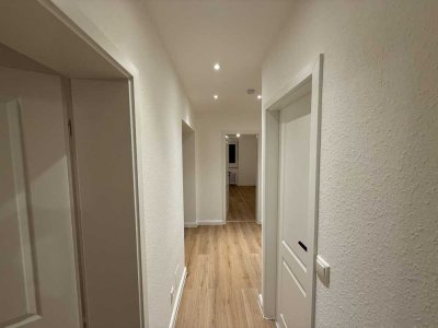 *PROVISIONSFREI* Frisch sanierte 3-Zimmer Wohnung mit Balkon in toller Lage