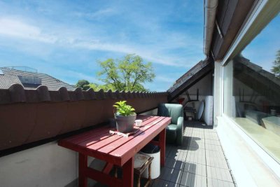 Citywohnung mit Loggia & 7 Garagen!