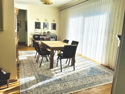 Luxuriöse Penthouse-Wohnung in Wetter