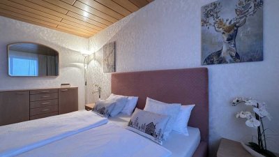 Stilvolle 2-Zi.-Wohnung mit gehobener Innenausstattung, EBK, Balkon in Ditzingen