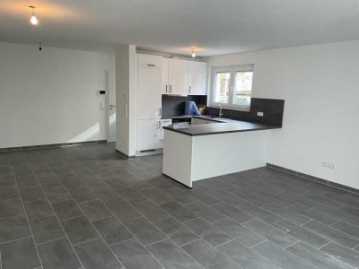 Wohnung mit Einbauküche und Terrasse: attraktive 3-Zimmer-Wohnung in Bruchsal