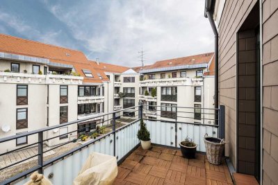 Helle 3-Zi.-Wohnung mit Altbaucharme und Balkon in A-Oberhausen