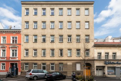 ++NEU++ Kompaktes Altbau-Apartment mit viel Potenzial – perfekt für kreative Lösungen