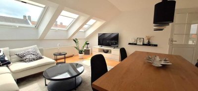 Möblierte 3-Zimmer-Dachgeschosswohnung mit geh. Innenausstattung, die individuell angepasst wird