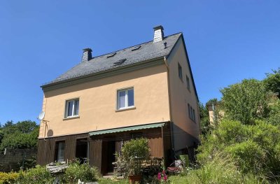 Freistehendes Einfamilienhaus mit Fernblick!