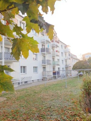 Gewohnt guter Service! 3-Zimmerwohnung mit Balkon sucht nette Mieter!