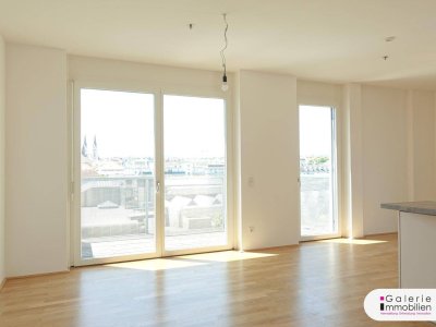 VIDEO: Sehr schöne, hochwertige 4-Zimmer-Balkon-Wohnung mit 2 Bädern und Panoramablick im Althanpark!