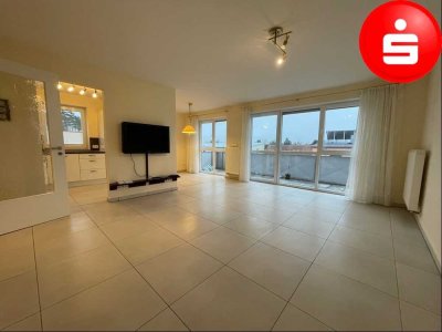 Außergewöhnlich geschnittene Wohnung mit Balkon in Herpersdorf!