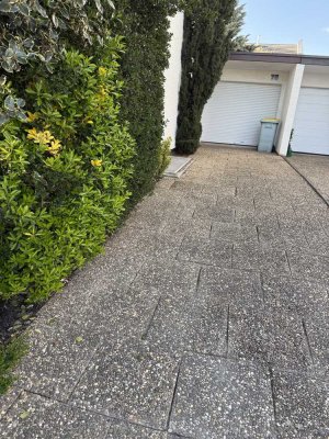 Doppelhaushälfte mit Garage in Toplage