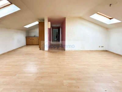 Besichtigung 23.05. - Dachgeschosswohnung in Waldkraiburg - renovierungsbedürftig - Kfz Stellplatz