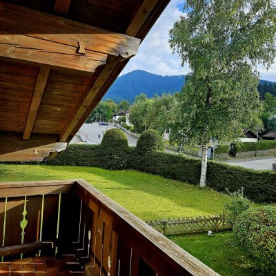 Helle 2-Zimmer-Wohnung mit Balkon und Blick aufs Hörnle
