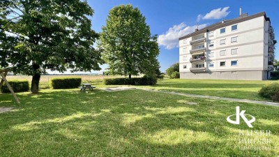 HELLE 3-ZIMMERWOHNUNG MIT LOGGIA IN GRÜNOASE!