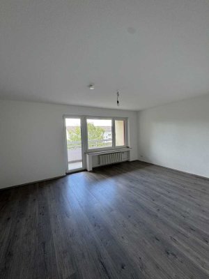 wohlfühlen in der frisch sanierten 3-Zimmerwohnung!