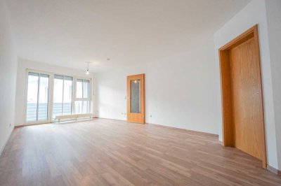 Gemütliche 3-Zi.-Wohnung mit Westbalkon in zentraler Lage