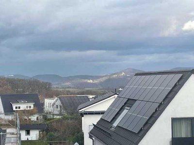 Wachtberg-Berkum, zentrale Lage, Mehrfamilienwohnhaus mit 5 Wohnungen und guter Rendite
