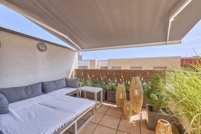 Lichtdurchflutete Stadtwohnung mit Dachterrasse, Balkon und Stellplatz in den Quadraten