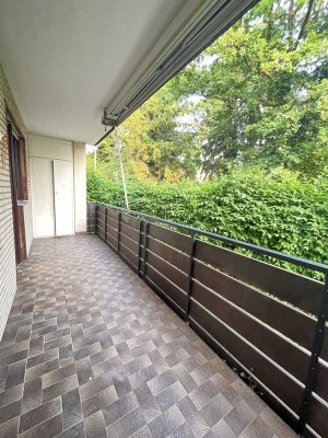 Erstbezug nach Sanierung mit Balkon und EBK: Exklusive 3-Raum-Wohnung mit geh. Innenausstattung
